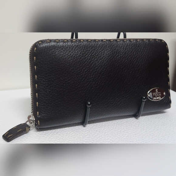 FENDI Selleria Leather Zip Around Wallet - Picture 4 of 16